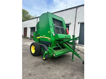 Пресс-подборщик рулонный John Deere 592: фото 2 Пресс-подборщик рулонный John Deere 592: фото 2