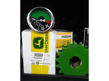 Запчасти JOHN DEERE