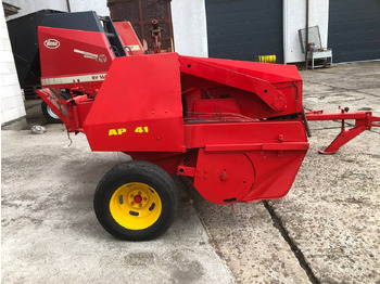 Пресс-подборщик тюковый WELGER AP-41: фото 3