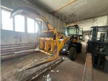 Колёсный погрузчик Shandong ZL936: фото 3