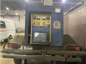 : фото в шапке страницы