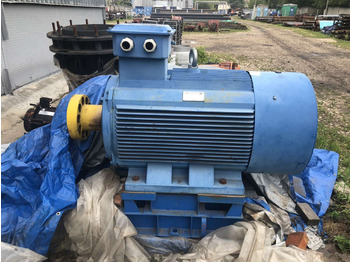 : фото в шапке страницы