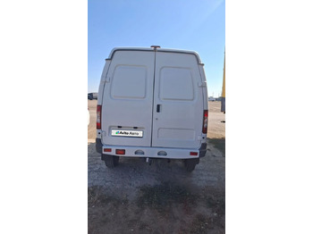 Цельнометаллический фургон, Грузопассажирский фургон ГАЗ Соболь 2752: фото 4