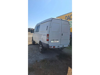 Цельнометаллический фургон, Грузопассажирский фургон ГАЗ Соболь 2752: фото 3