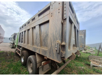 Самосвал Shacman X3000: фото 3 Самосвал Shacman X3000: фото 3