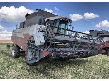 Зерноуборочный комбайн