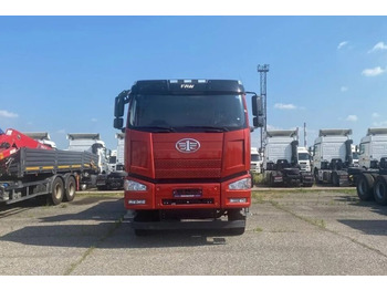 Бортовой грузовик/ Платформа, Автоманипулятор FAW 3250 (J6P) 6×4 с КМУ Dongyang 1956 ACE, 2025: фото 3