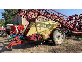 Прицепной опрыскиватель HARDI