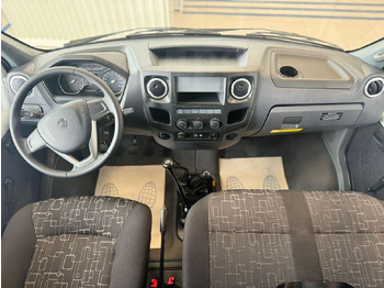 Новый Цельнометаллический фургон, Грузопассажирский фургон ГАЗ 27527: фото 5