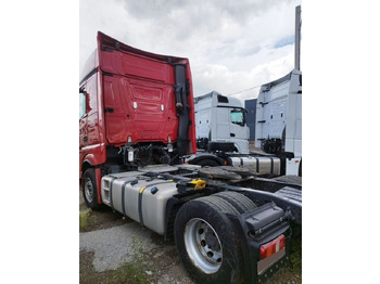 Тягач Mercedes-Benz Actros: фото 3
