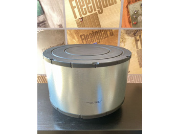 : фото в шапке страницы