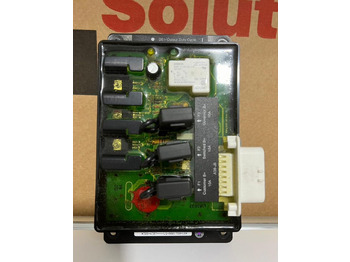 : фото в шапке страницы