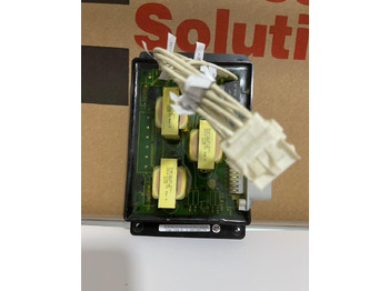 : фото в шапке страницы