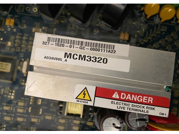 : фото в шапке страницы