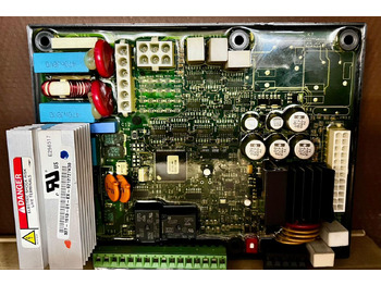 : фото в шапке страницы