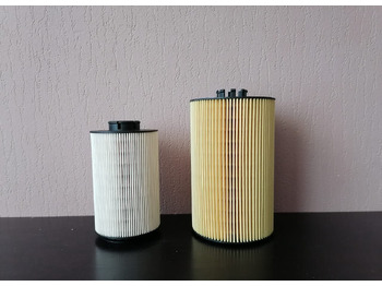 Топливный фильтр Fleetguard Комплект фильтров для Volvo Penta tad734ge: фото 2 Топливный фильтр Fleetguard Комплект фильтров для Volvo Penta tad734ge: фото 2