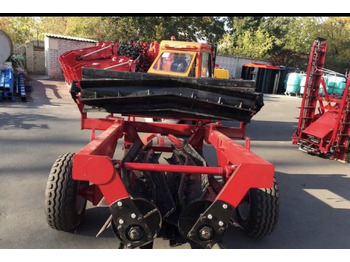 Новый Полевой каток Agri-Fab Каток КИП-6: фото 3 Новый Полевой каток Agri-Fab Каток КИП-6: фото 3