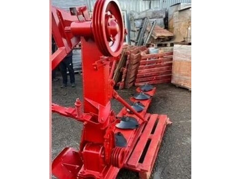 Новый Косилка Кадви Косилка роторная навесная крн-2,1-2,4-2,6: фото 3 Новый Косилка Кадви Косилка роторная навесная крн-2,1-2,4-2,6: фото 3