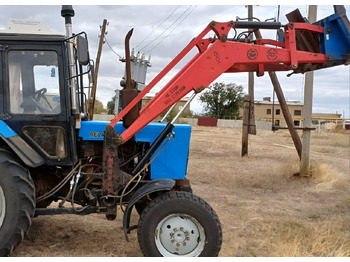 Фронтальный погрузчик для трактора