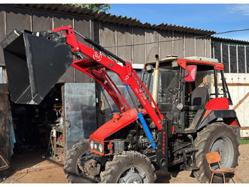 Фронтальный погрузчик для трактора