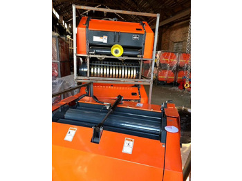 Пресс-подборщик рулонный УРАЛЕЦ