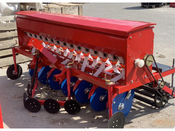 Новый Сеялка Yucheng 2BXF-18: фото 3 Новый Сеялка Yucheng 2BXF-18: фото 3