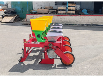 Новый Сеялка Yucheng 2BXF-4: фото 3 Новый Сеялка Yucheng 2BXF-4: фото 3