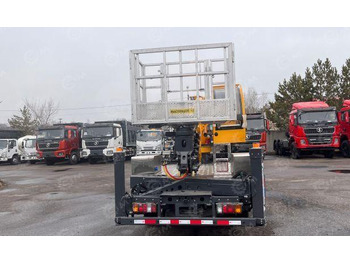 Новый Грузовик с подъемником Isuzu Elf: фото 5