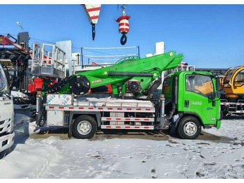 Новый Грузовик с подъемником Isuzu KV100P: фото 3