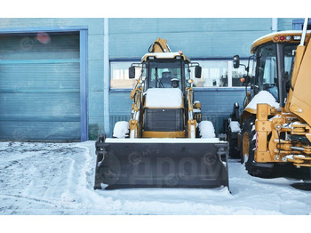 Новый Экскаватор-погрузчик Yugong WZ30-25: фото 4