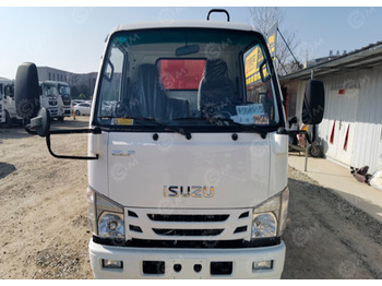 Грузовик-цистерна ISUZU