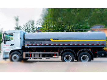 Грузовик-цистерна ISUZU