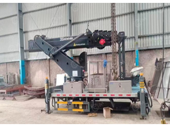 Грузовик с подъемником