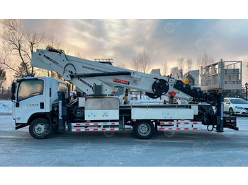 Грузовик с подъемником ISUZU