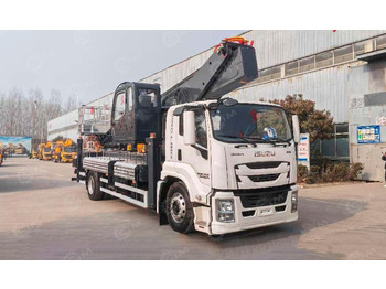 Грузовик с подъемником ISUZU