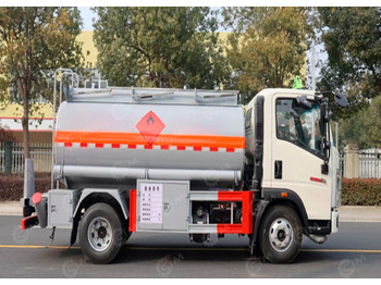 Грузовик-цистерна ISUZU