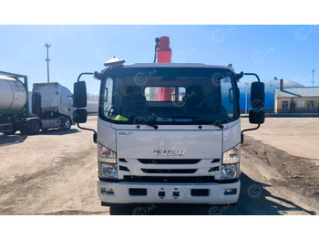 Грузовик бортовой/ Платформа ISUZU