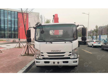 Грузовик бортовой/ Платформа ISUZU