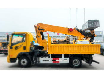 Грузовик бортовой/ Платформа ISUZU