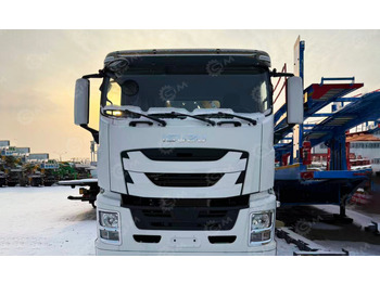 Бортовой грузовик/ Платформа Бортовой грузовик ISUZU 6x4 дв 338kw c кму XCMG SQS200-6 гп 8 тонн 6 секции, стрела 19,8м кузов: фото 1 Бортовой грузовик/ Платформа Бортовой грузовик ISUZU 6x4 дв 338kw c кму XCMG SQS200-6 гп 8 тонн 6 секции, стрела 19,8м кузов: фото 1