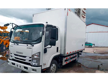 Грузовик с закрытым кузовом ISUZU