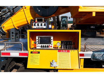 Новый Грузовик с подъемником Isuzu Elf: фото 2 Новый Грузовик с подъемником Isuzu Elf: фото 2