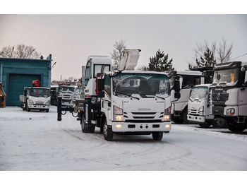 Новый Грузовик с подъемником Isuzu Elf: фото 2