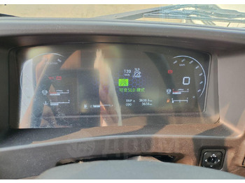 Новый Автобетононасос Isuzu Giga: фото 3