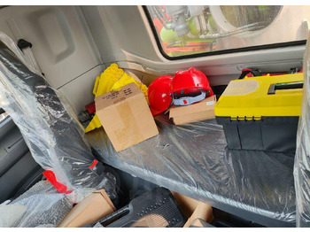 Новый Автобетононасос Isuzu Giga: фото 5