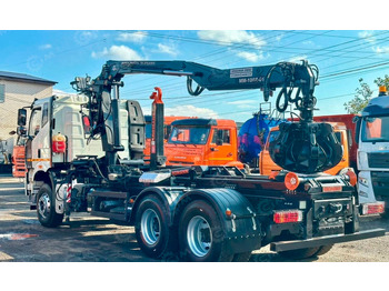 : фото в шапке страницы