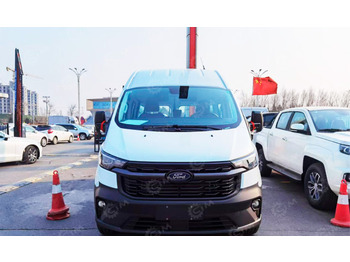 Микроавтобус FORD