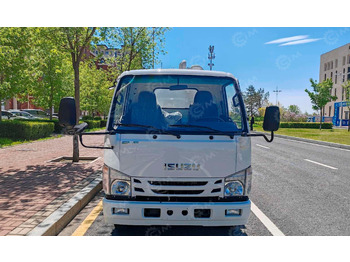 Самосвал ISUZU