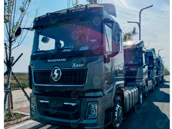 Тягач SHACMAN
