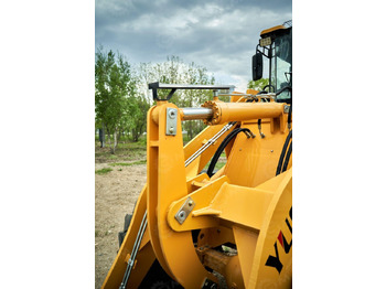 Фронтальный погрузчик Yugong 930: фото 5